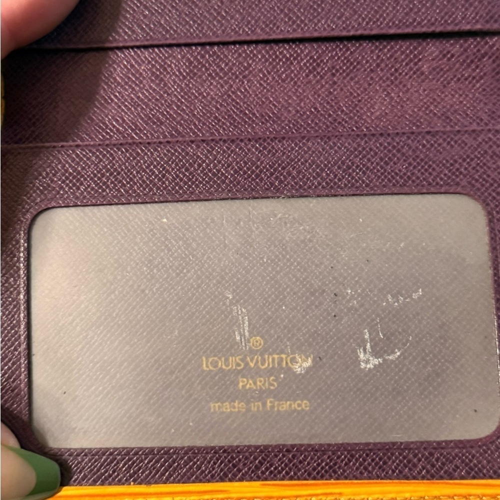 Louis Vuitton Epi Yellow with Purple Interior Card Holder - Picture 8 of 16